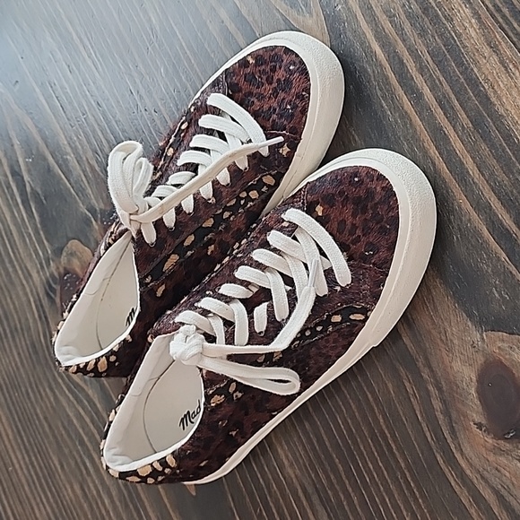 Madewell Sidewalk Low Top Sneakers - Picture 3 of 6